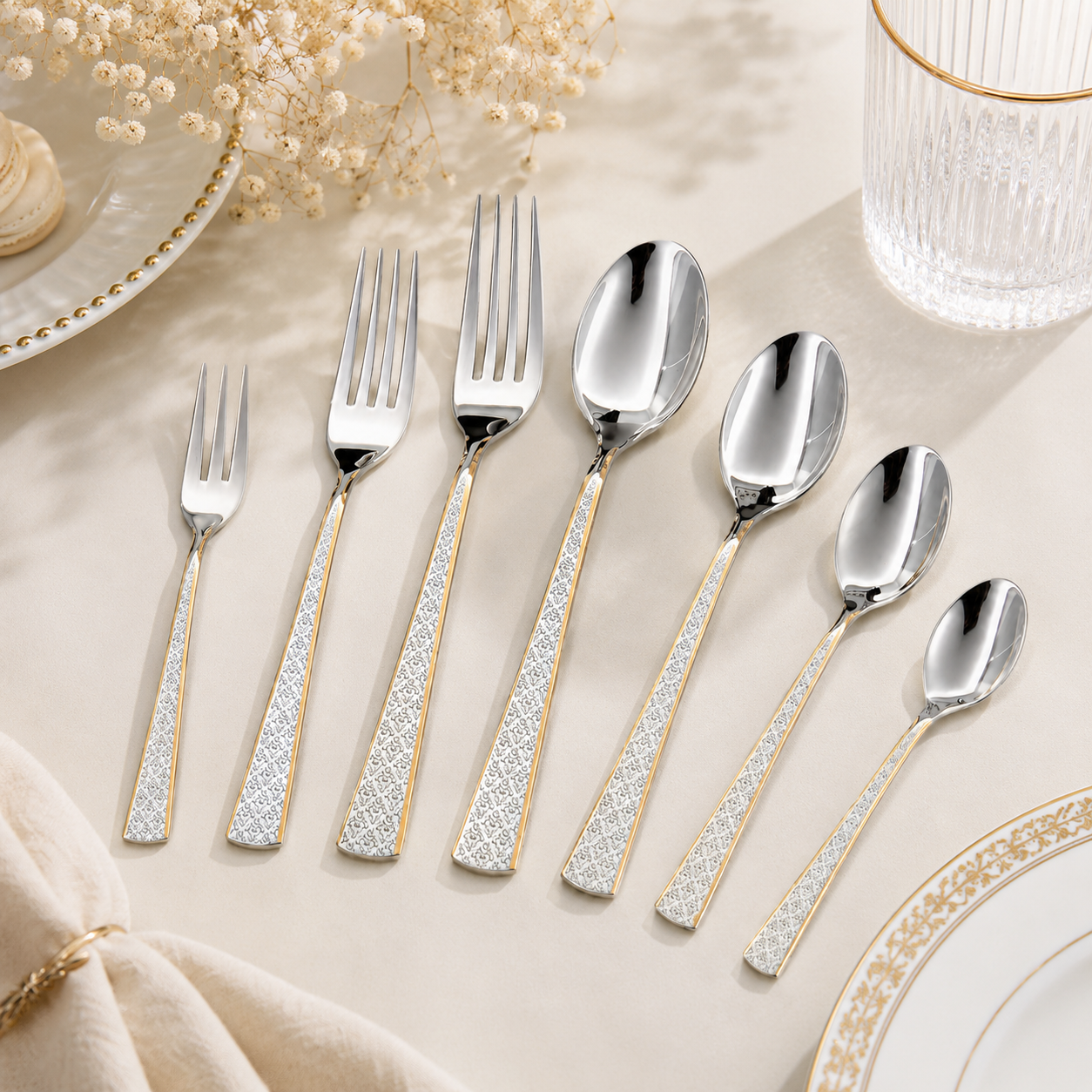 7-Pieces Elegant Gold Trim Stainless Steel Cutlery Set with Patterned Handle Design
